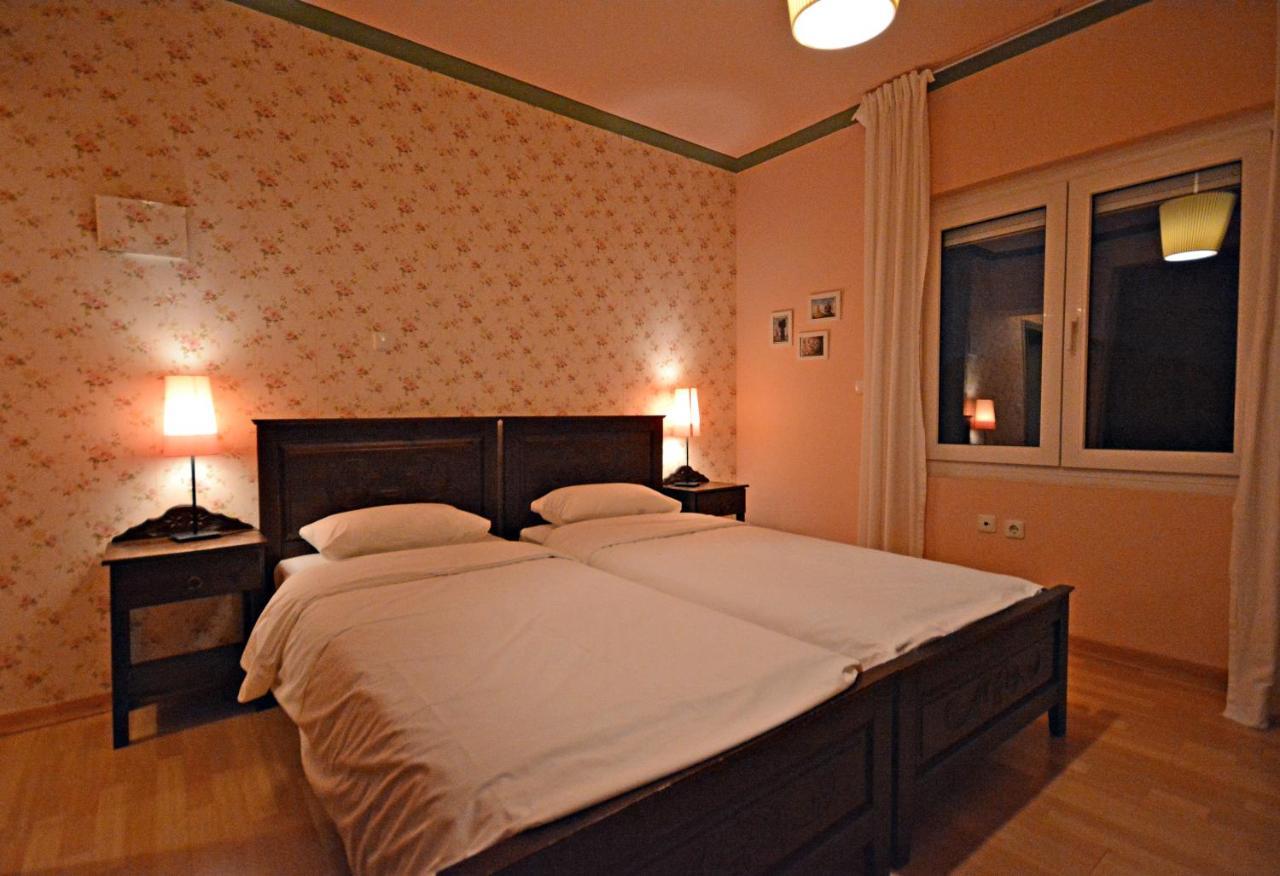 Guesthouse Vissinokipos - Biker Friendly - Motorradhotel Kastoria Exterior foto