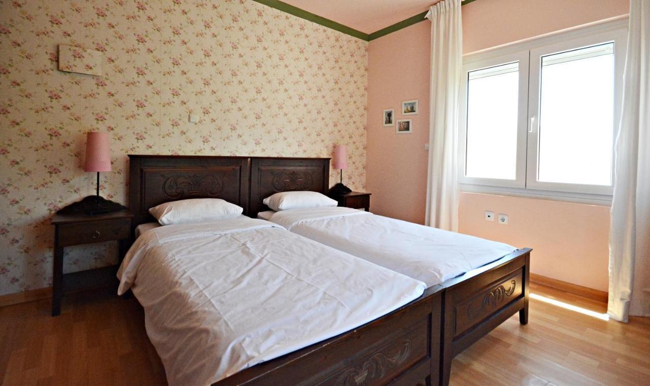 Guesthouse Vissinokipos - Biker Friendly - Motorradhotel Kastoria Exterior foto